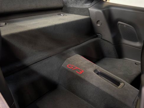 Used 2016 Porsche 911 GT3 RS RWD image 22