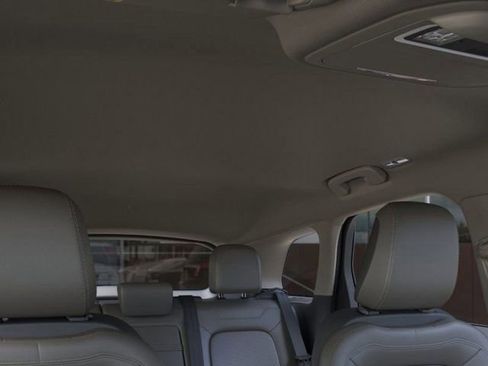 New 2026 Lincoln Corsair Premiere image 22