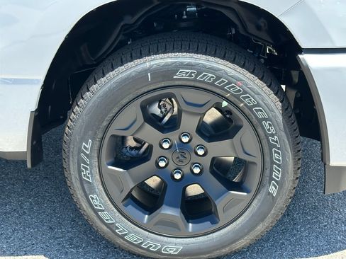 New 2026 RAM 1500 Big Horn w/ Night Edition AWD/4WD image 13