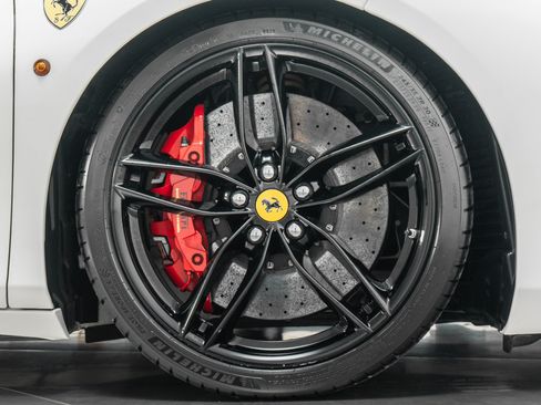 Used 2018 Ferrari 488 Spider RWD image 44