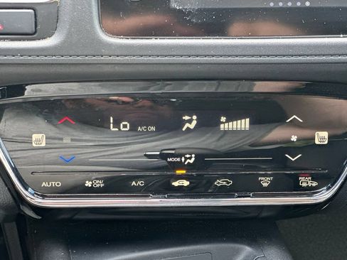 Used 2022 Honda HR-V EX image 24