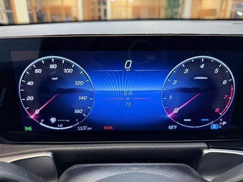 Used 2026 Mercedes-Benz GLB 250 w/ Sun & Sound Package image 13