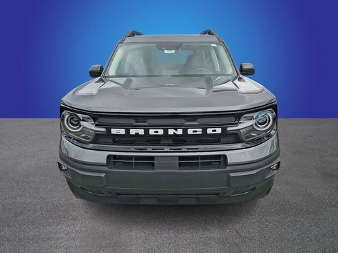 Used 2023 Ford Bronco Sport Outer Banks w/ Tech Package AWD/4WD image 2