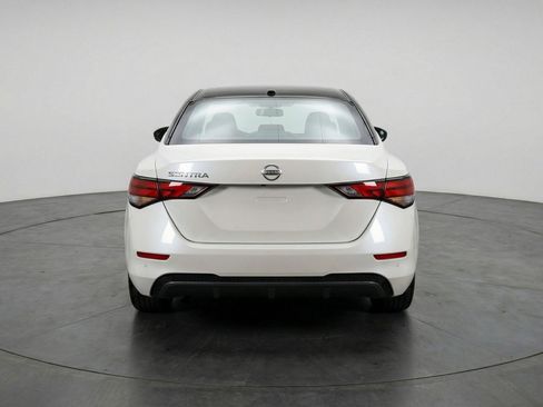 Used 2025 Nissan Sentra SV FWD image 7