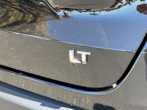 Used 2026 Chevrolet Trax LT w/ Sunroof Package FWD image 48