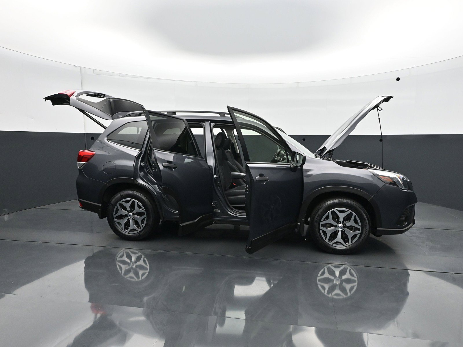 Used 2024 Subaru Forester Premium AWD/4WD image 35