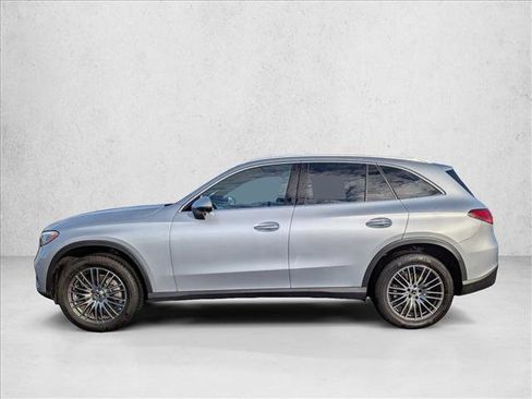 Certified 2024 Mercedes-Benz GLC 300 4MATIC image 9