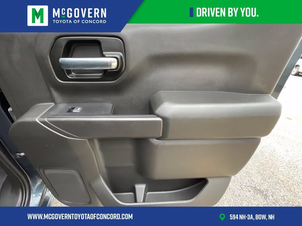 Used 2020 Chevrolet Silverado 1500 LT w/ LT Value Package AWD/4WD image 26