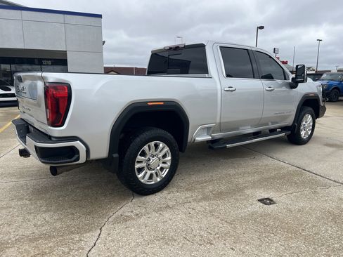 Used 2021 GMC Sierra 3500 Denali w/ Denali Ultimate Package image 7