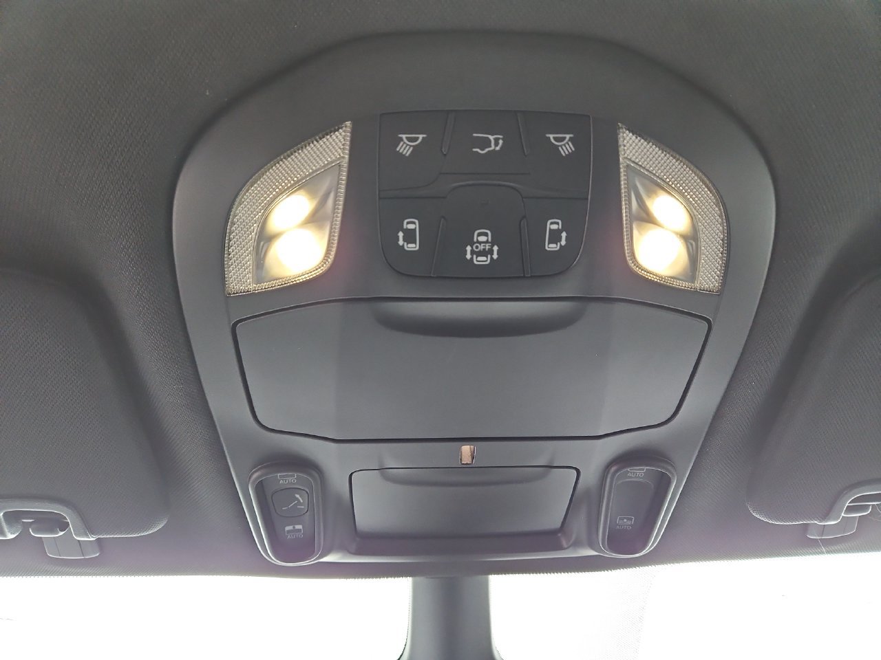 New 2026 Chrysler Pacifica Select w/ S Appearance Package AWD/4WD image 25