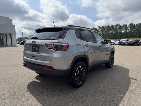 Used 2021 Jeep Compass Trailhawk AWD/4WD image 6
