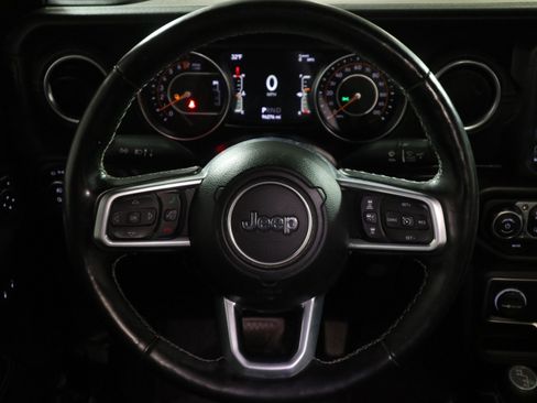 Used 2021 Jeep Gladiator Overland w/ Popular Equipment Package image 16