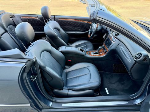 Used 2008 Mercedes-Benz CLK 350 Cabriolet image 45