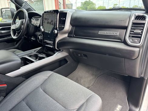 Used 2024 RAM 1500 Big Horn AWD/4WD image 12