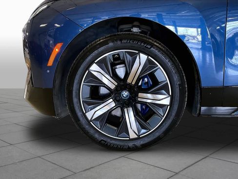 Certified 2024 BMW iX xDrive50 w/ Sport Package AWD/4WD image 10