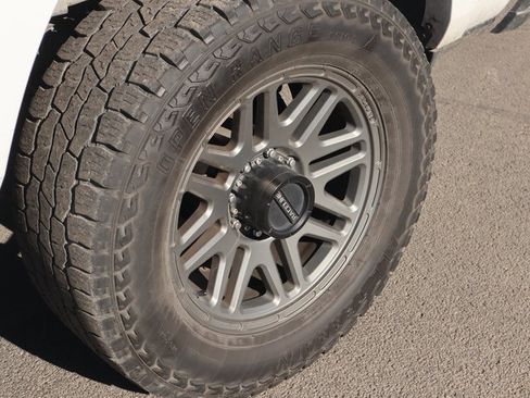 Used 2020 RAM 2500 Laramie image 21