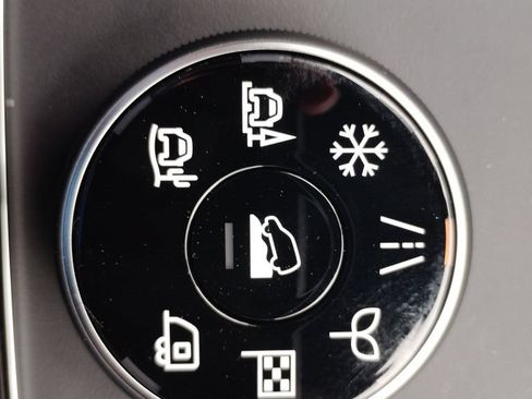 New 2026 Nissan Pathfinder Rock Creek AWD/4WD image 24
