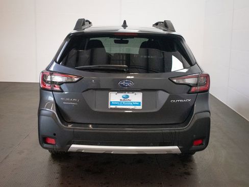 Used 2024 Subaru Outback Limited AWD/4WD image 5
