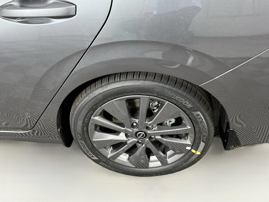 New 2026 Nissan Sentra SL w/ Floor Mat Package FWD image 27