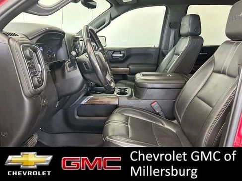 Used 2019 Chevrolet Silverado 1500 High Country w/ Technology Package AWD/4WD image 15