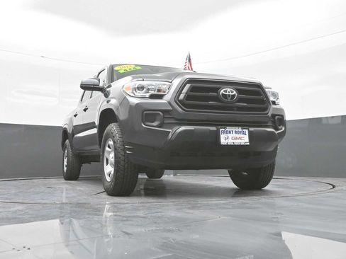 Used 2022 Toyota Tacoma SR AWD/4WD image 32