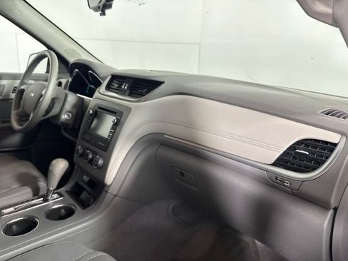 Used 2017 Chevrolet Traverse LS w/ LPO, 'HIT The Road' Package FWD image 31