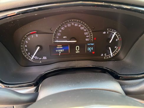 Used 2019 Cadillac XT5 Luxury AWD/4WD image 31