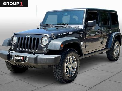Used 2017 Jeep Wrangler Unlimited Rubicon w/ Connectivity Group