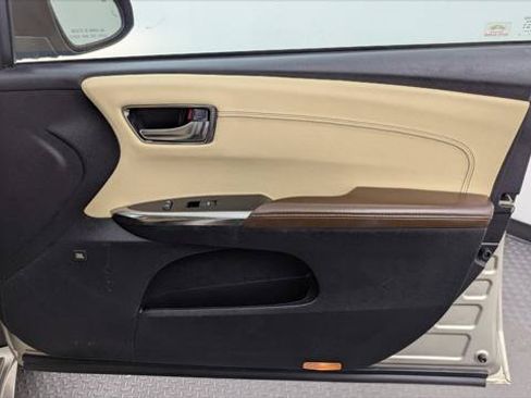 Used 2017 Toyota Avalon Limited FWD image 22