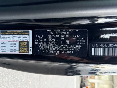 Used 2024 Kia Carnival SX Prestige image 29