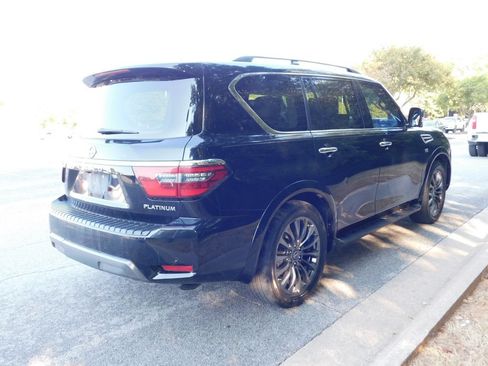 Used 2021 Nissan Armada Platinum w/ Captain's Chairs Package RWD image 4