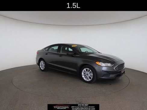 Used 2019 Ford Fusion SE image 27