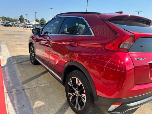 Used 2019 Mitsubishi Eclipse Cross SEL AWD/4WD image 5