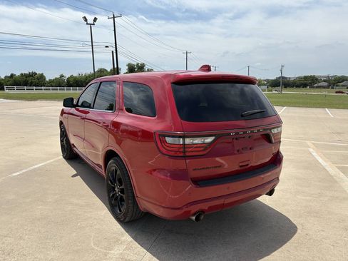 Used 2020 Dodge Durango R/T w/ Blacktop Package RWD image 3