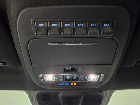 Used 2022 Ford F150 Raptor w/ Raptor 37 Performance Package AWD/4WD image 14