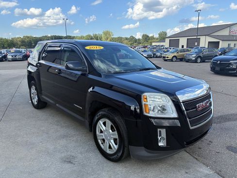 Used 2015 GMC Terrain SLE AWD/4WD image 3