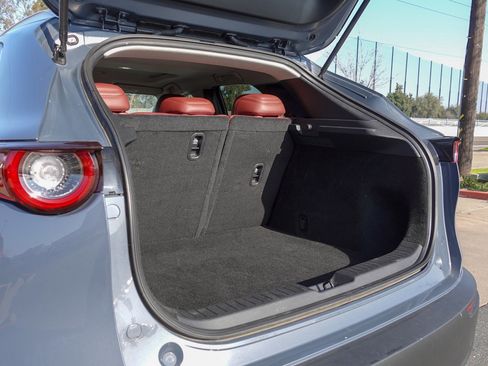 Certified 2025 MAZDA CX-30 AWD 2.5 S w/ Preferred Package image 24