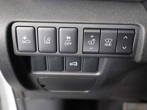 New 2026 Mitsubishi Eclipse Cross SEL image 38