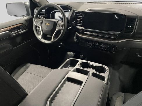New 2026 Chevrolet Silverado 1500 LT image 8