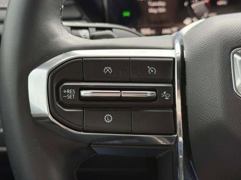 Used 2024 GMC Acadia Elevation w/ Trailering Package AWD/4WD image 24