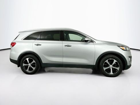 Used 2016 Kia Sorento EX w/ EX Premium Package FWD image 10