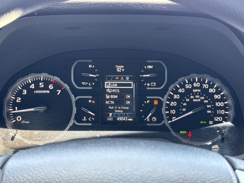 Used 2021 Toyota Tundra SR5 RWD image 19