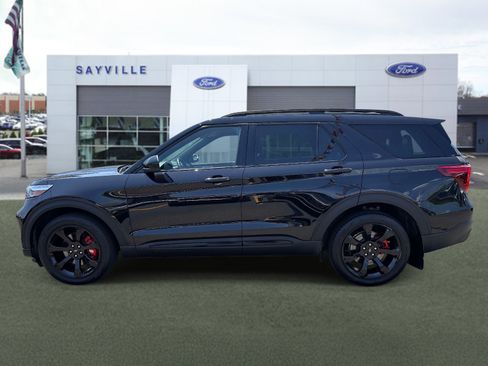 Used 2023 Ford Explorer ST w/ ST Street Pack AWD/4WD image 2