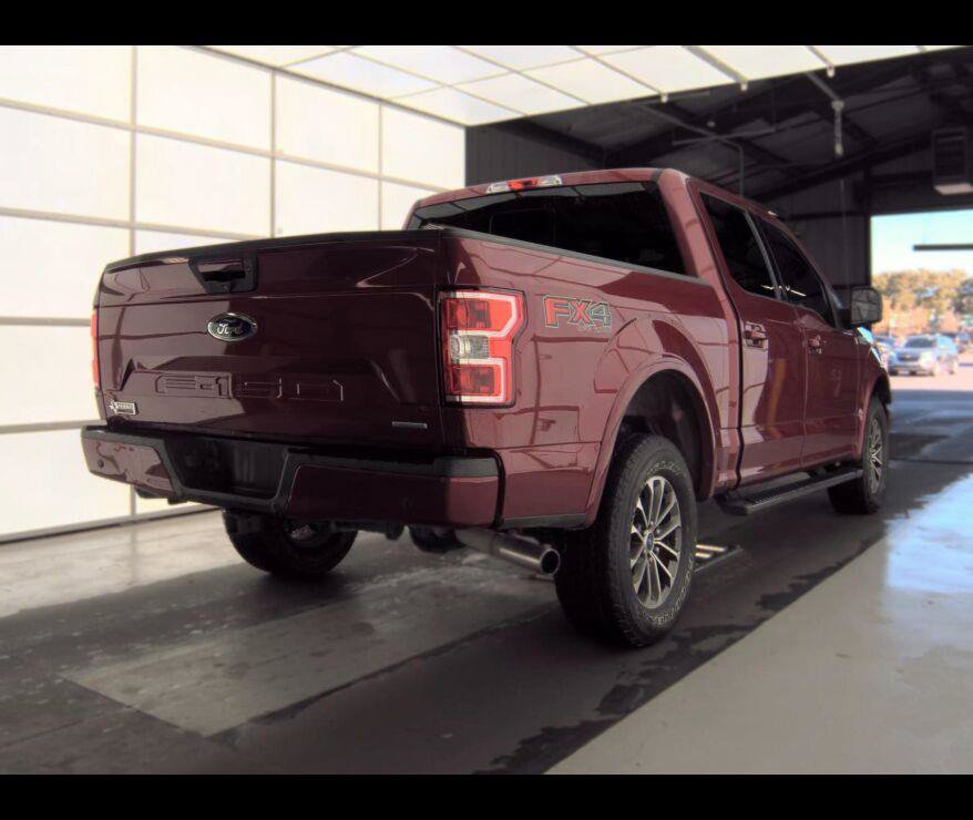 Used 2018 Ford F150 XLT w/ Equipment Group 302A Luxury AWD/4WD image 9