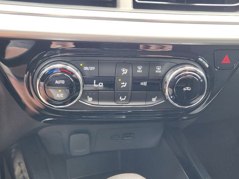 New 2026 Chevrolet Trax LT w/ Driver Confidence Package FWD image 17
