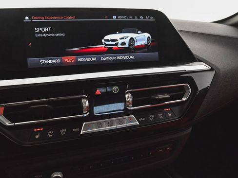 Used 2024 BMW Z4 sDrive30i w/ Shadowloine Package image 24