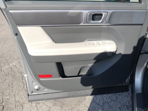 Used 2024 Hyundai Santa Fe SEL image 26