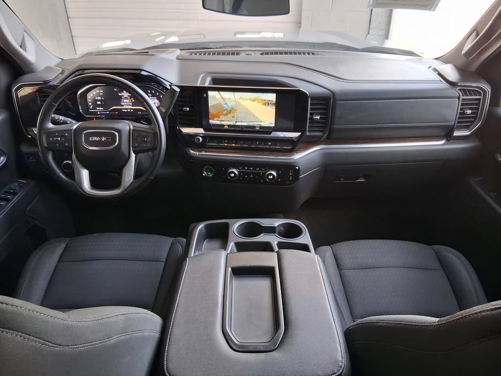 Used 2024 GMC Sierra 1500 Elevation RWD image 10