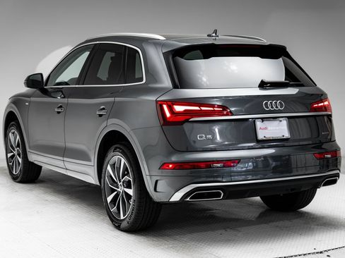 Used 2023 Audi Q5 2.0T Premium w/ Convenience Package AWD/4WD image 3
