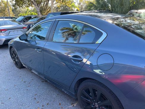 Used 2025 MAZDA MAZDA3 s image 6